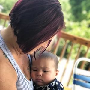 Meet your Posher, Pamela